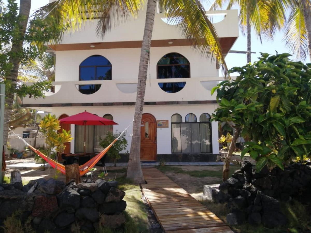 Hostal Muro De Las Lagrimas With High Speed Internet Starlink Puerto Villamil Luaran gambar